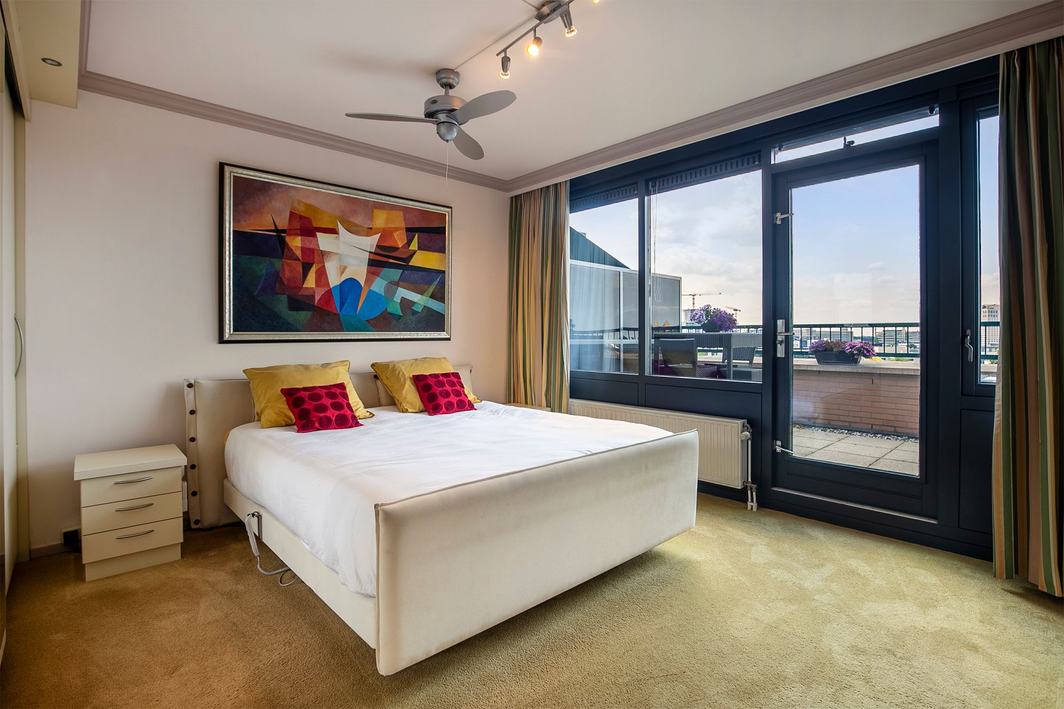 Foto 27 van Veldmaarschalk Montgomerylaan 109-A