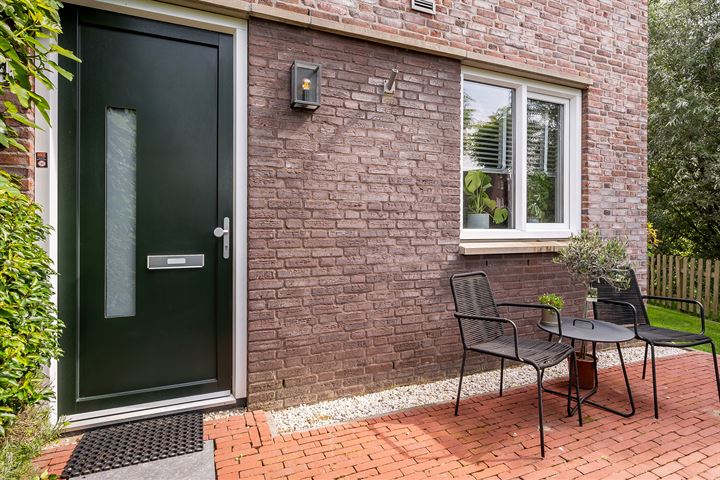 View photo 6 of Burgemeester Van Boeijenstraat 44