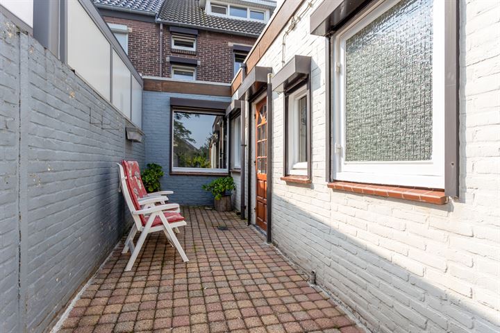 Bekijk foto 16 van Schoolstraat 46