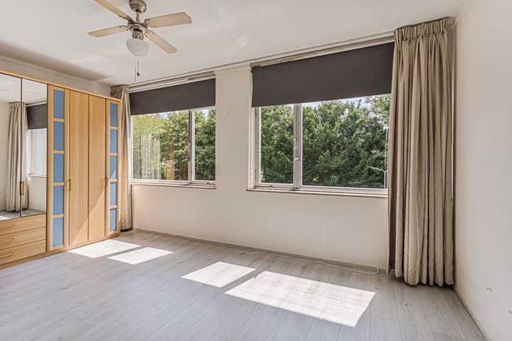 Foto 14 van Burg. van Grunsvenplein 45