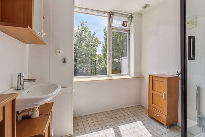 Foto 18 van Burg. van Grunsvenplein 45