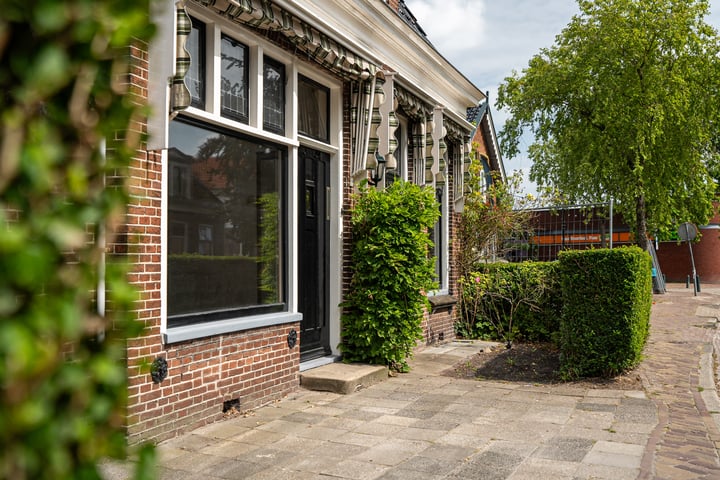 Bekijk foto 4 van Parkstraat 8