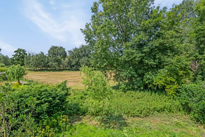 Foto 2 van Burghseweg 50