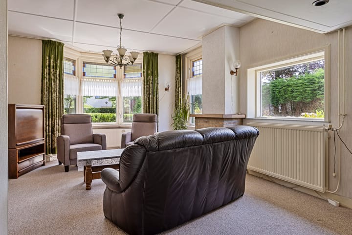 Foto 7 van Burghseweg 50