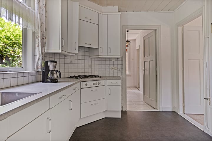 Foto 13 van Burghseweg 50