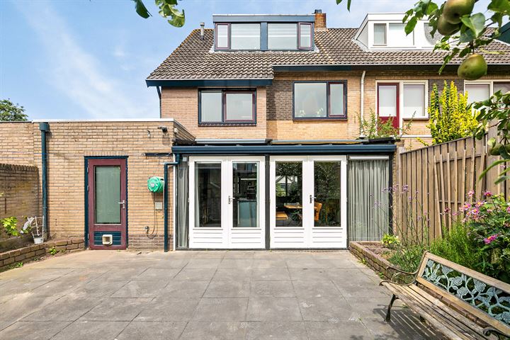 Bekijk foto 36 van Onze Lieve Vrouwestraat 49