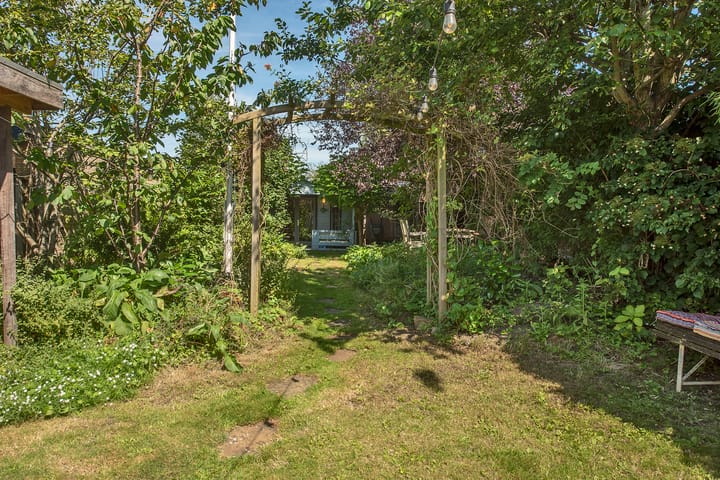 Foto 36 van Lijsterweg 95