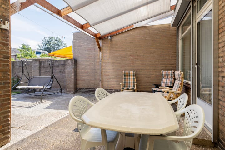 Photo 16 of Diepenbrocklaan 14