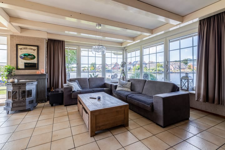 Foto 8 van Fluessenstraat 15