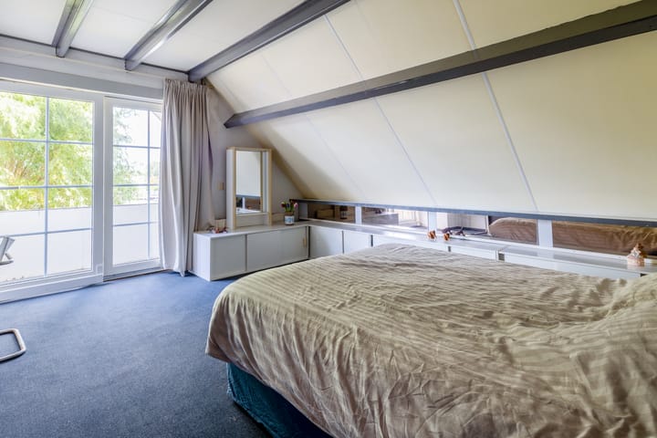 Foto 35 van Fluessenstraat 15