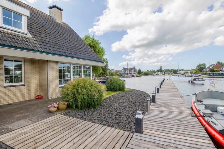 Foto 21 van Fluessenstraat 15