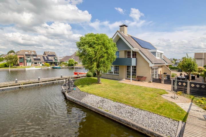 Foto 45 van Fluessenstraat 15