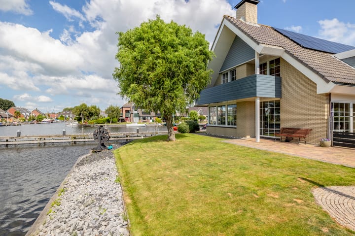 Foto 37 van Fluessenstraat 15