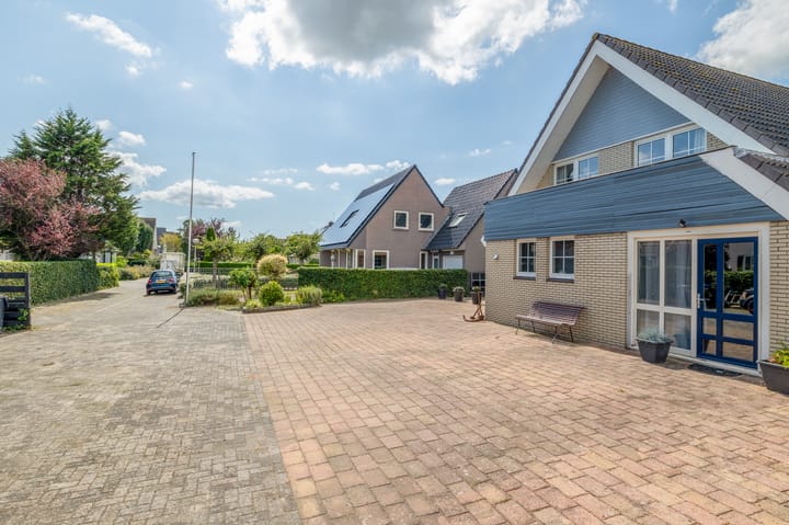 Foto 49 van Fluessenstraat 15