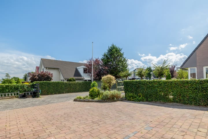 Foto 50 van Fluessenstraat 15