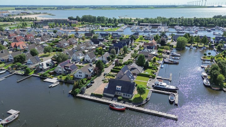 Foto 57 van Fluessenstraat 15