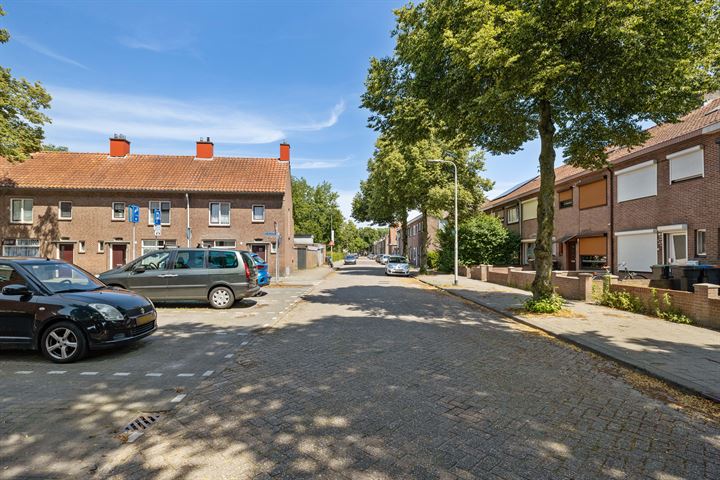 Bekijk foto 30 van Tafelbergstraat 68