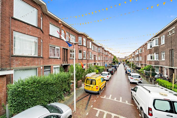 Bekijk foto 32 van Bennekomstraat 10