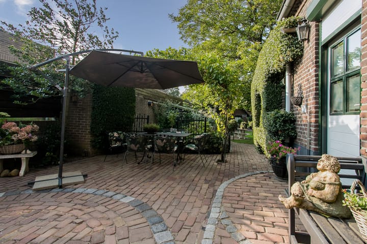 Photo 30 of Bongerdstraat 243