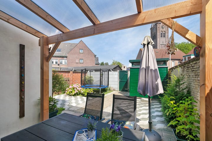 Foto 22 van Donze Visserstraat 89