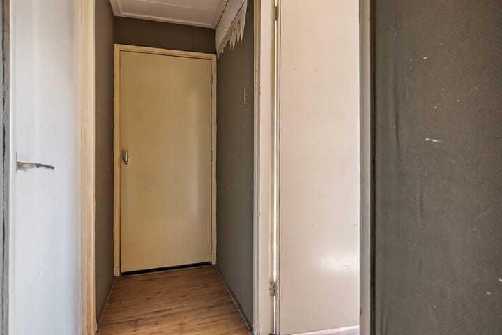 Foto 13 van Middenstraat 99