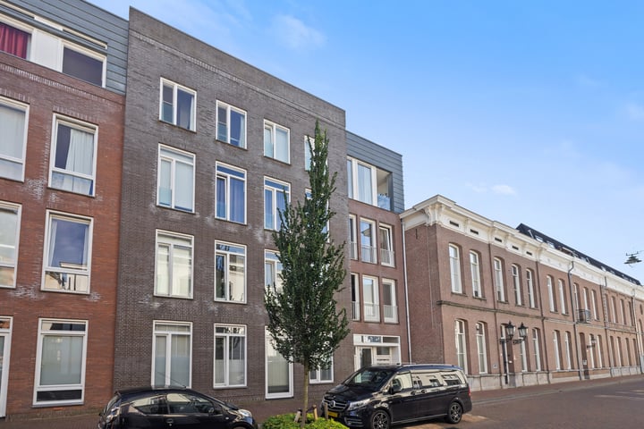 Bekijk foto 2 van Nieuwstraat 77-L