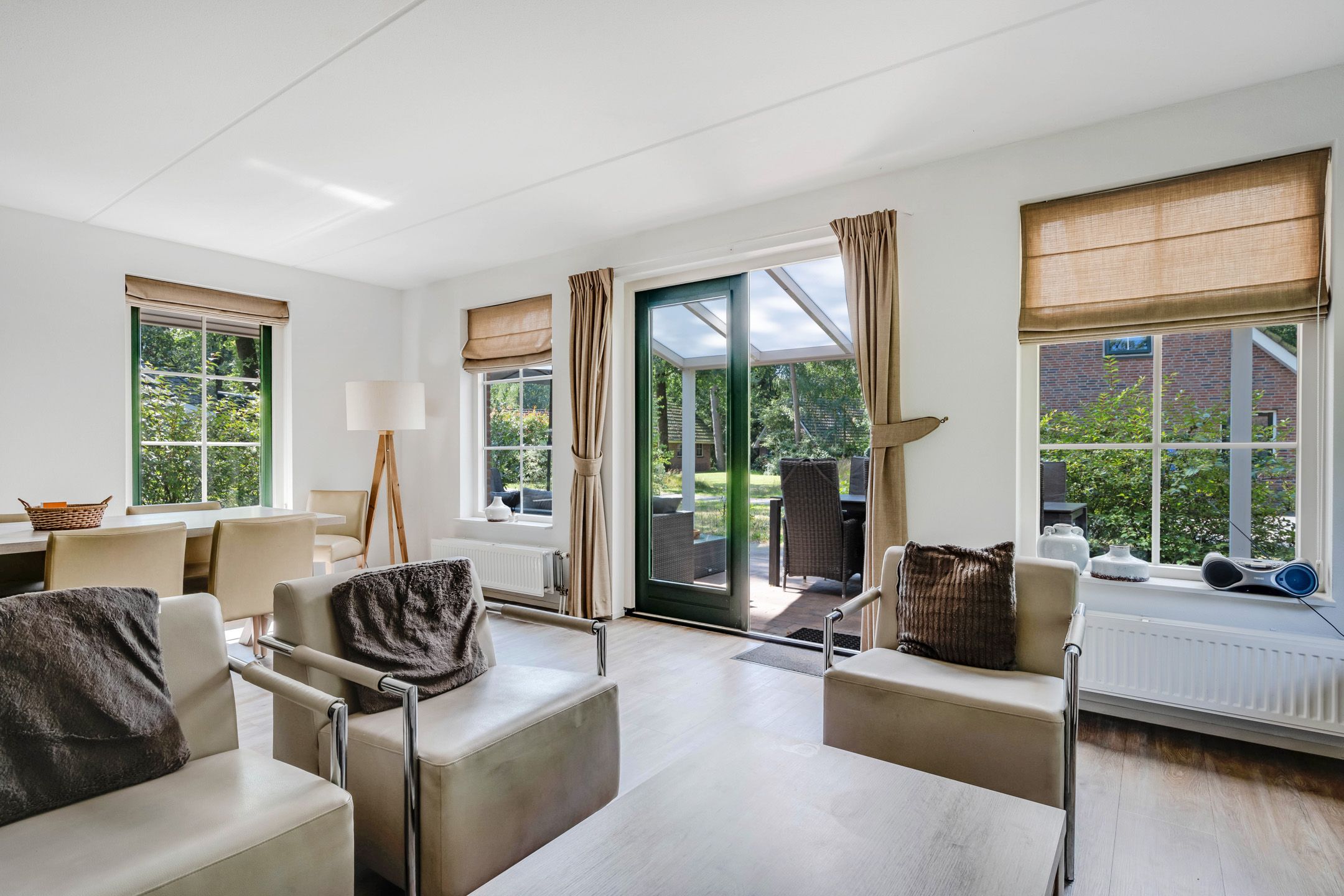 Foto 6 van Hof van Halenweg 2-25