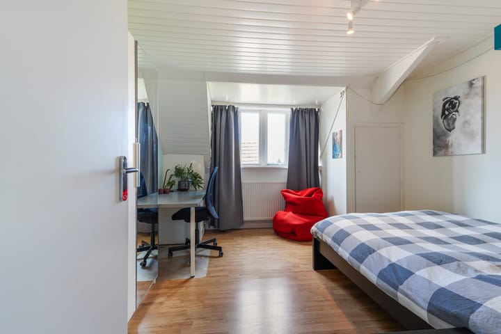 Foto 42 van Raadhuisstraat 77