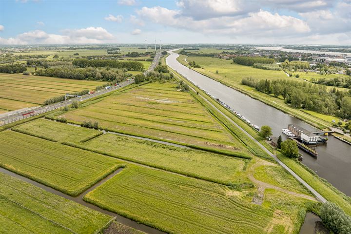 View photo 53 of Rivierdijk 575