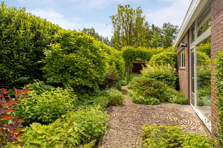 Foto 52 van Burgemeester Ulco de Vriesweg 7