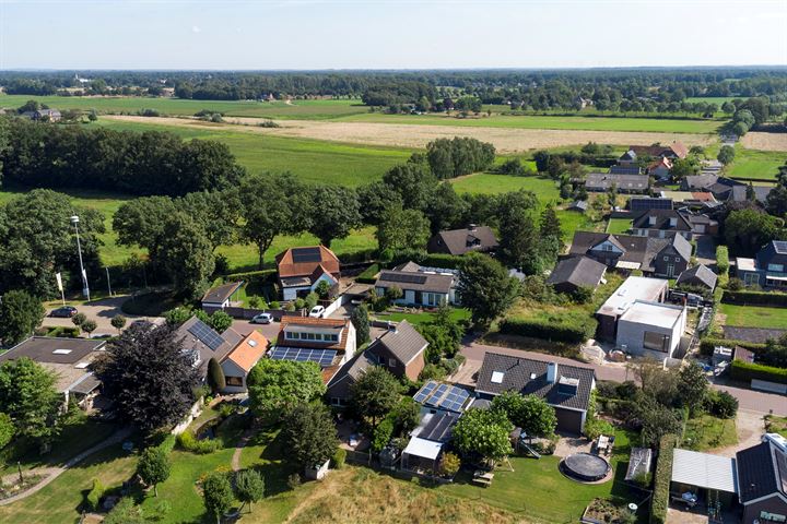 View photo 38 of Aijenseweg 34