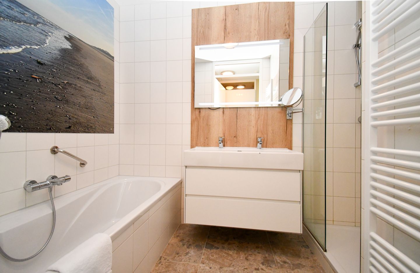 Photo 14 of Europalaan 35-4