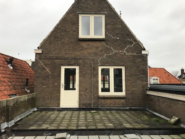 Bekijk foto 2 van Voorstraat 34-I