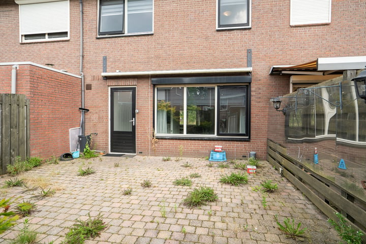 View photo 24 of Hoofdstraat 266