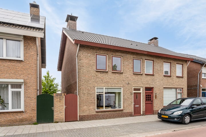 Bekijk foto 2 van Leo XIII-straat 79