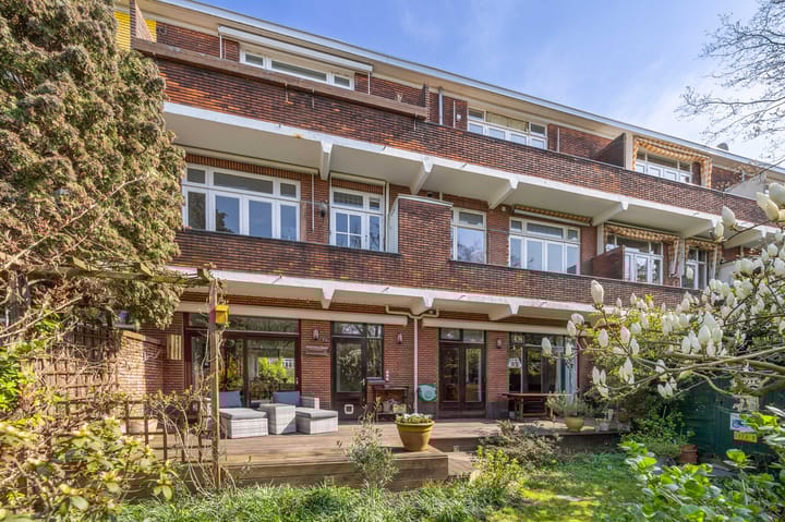 Laan van Nieuw Oosteinde 26