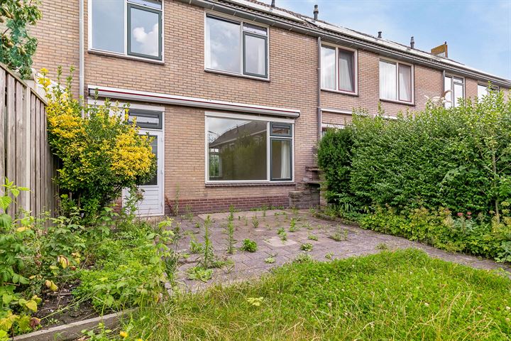 View photo 28 of Landluststraat 30