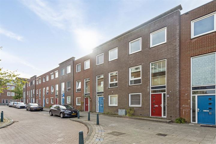 Bekijk foto 2 van Van Harenstraat 20