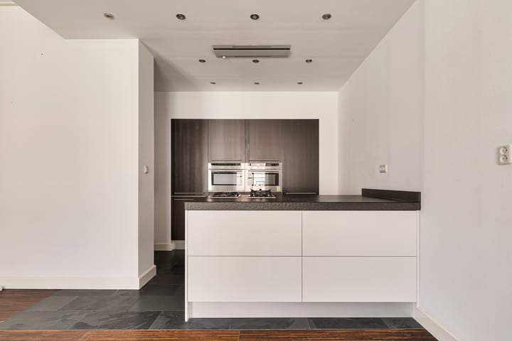 Foto 14 van Wagenaarstraat 12-C