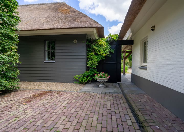 Foto 11 van Milschot 50