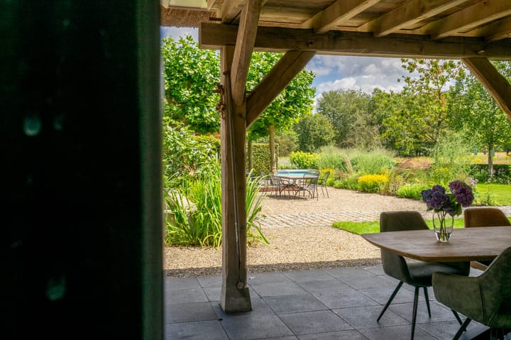 Foto 13 van Milschot 50