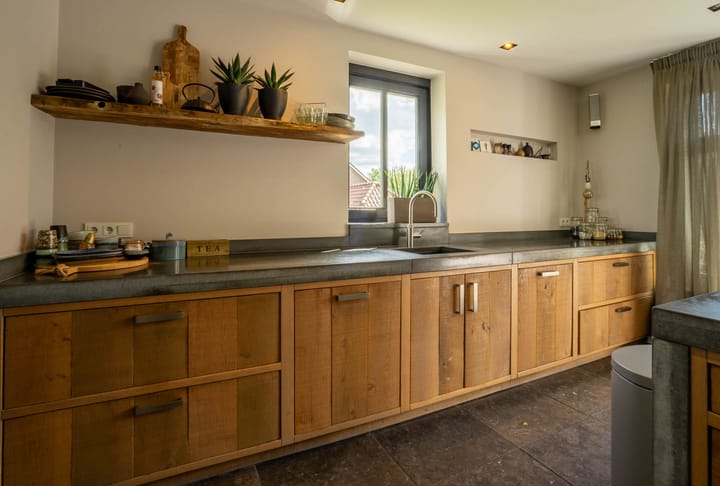 Foto 23 van Milschot 50