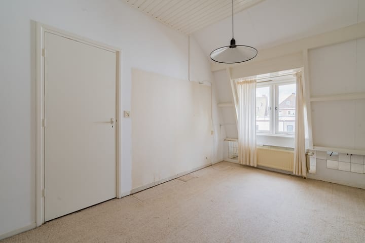 Foto 26 van Poststraat 8