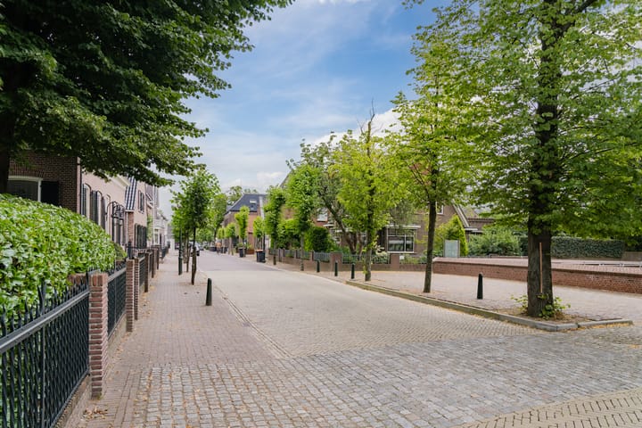 Foto 36 van Poststraat 8