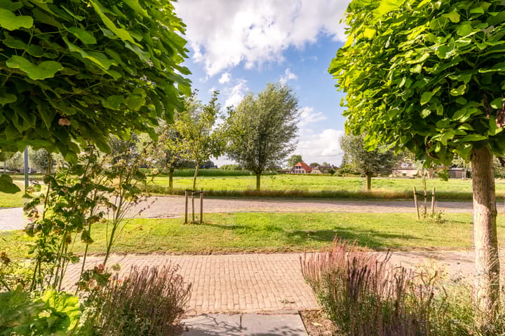 Photo 2 of Brinkweg 9-A