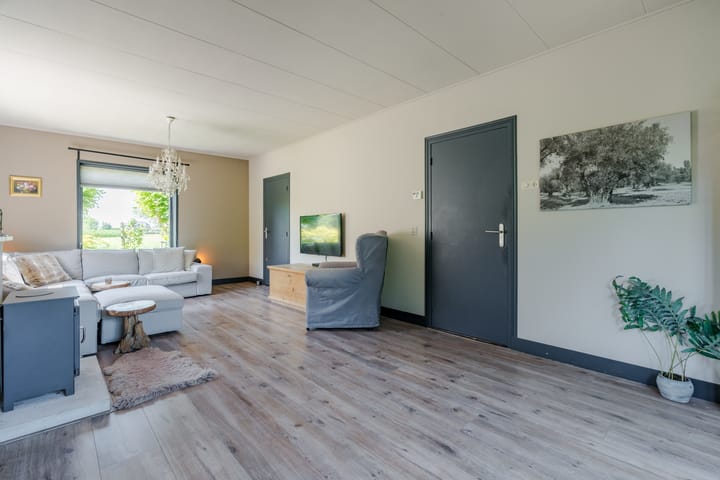 Photo 7 of Brinkweg 9-A