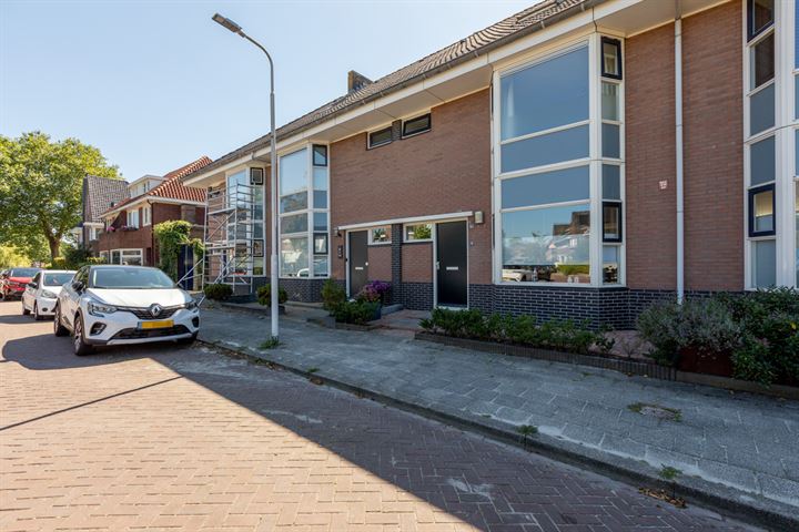 View photo 43 of Regenboogstraat 14