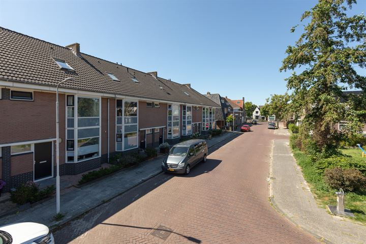 View photo 45 of Regenboogstraat 14