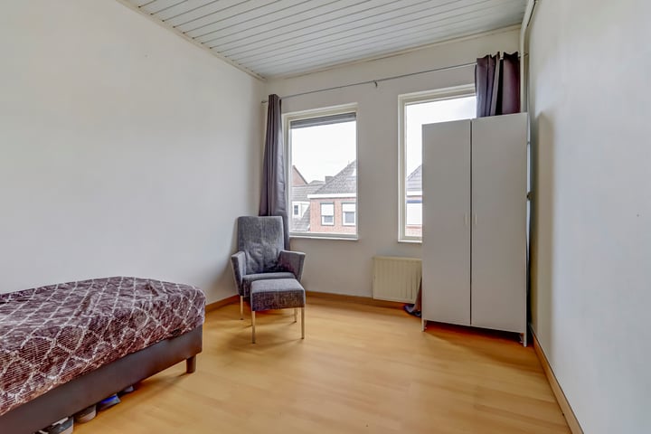 Bekijk foto 15 van Molenstraat 40