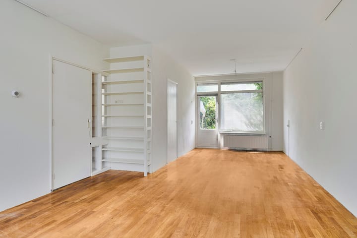 Photo 9 of Archimedeslaan 52